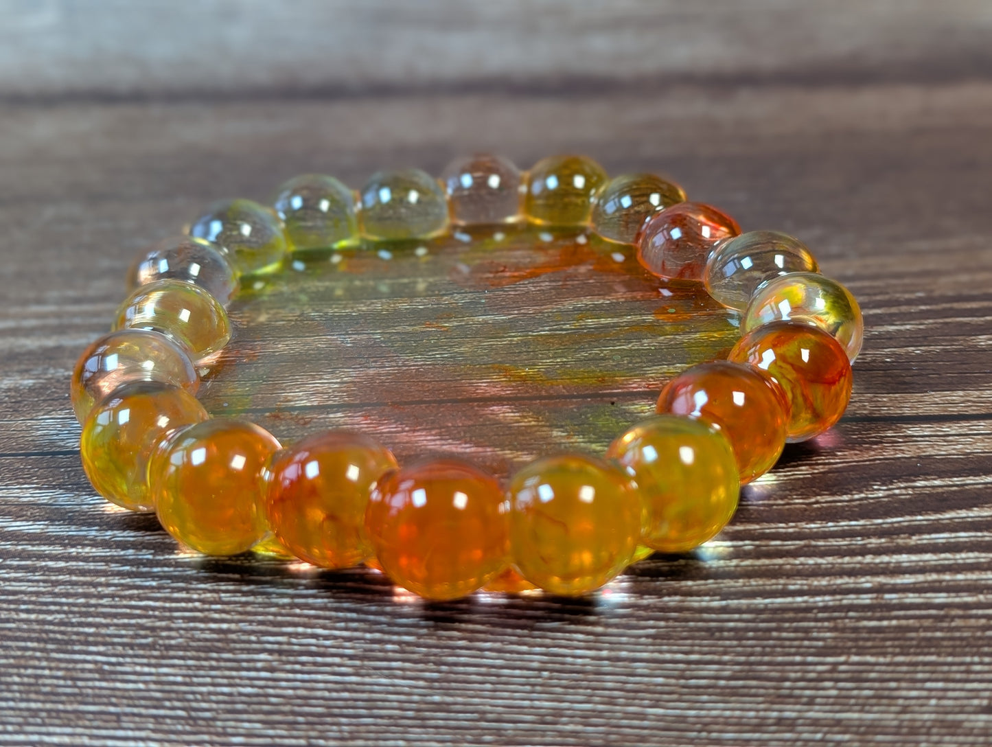 Bubble Edge Resin Tray – Bloom in Amber