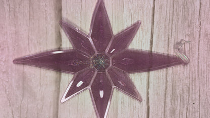 Handmade Chameleon Star Ornament – Frozen Berry