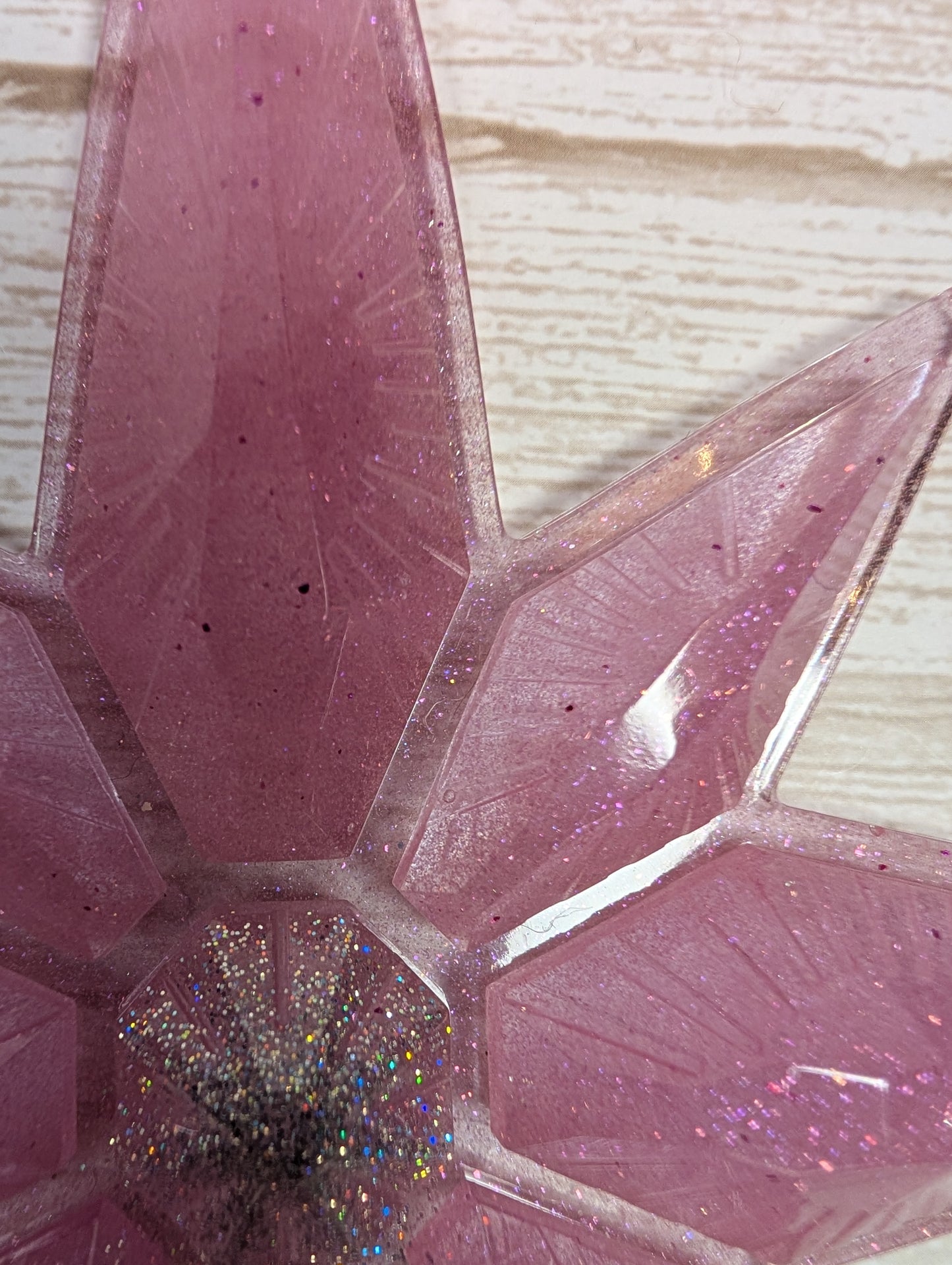 Handmade Chameleon Star Ornament – Frozen Berry