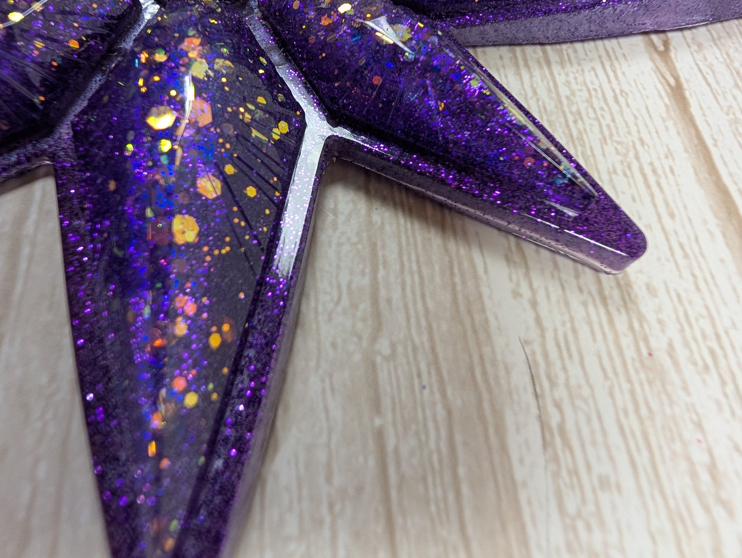 Handmade Chameleon Star Ornament – Amethyst